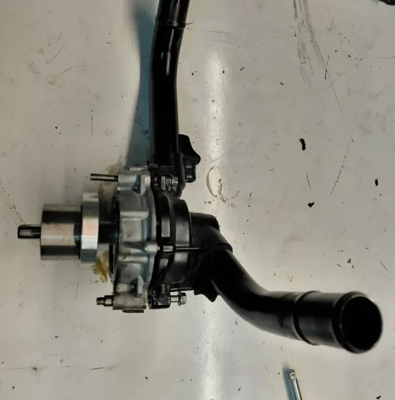 Bomba de agua Kawasaki Z900