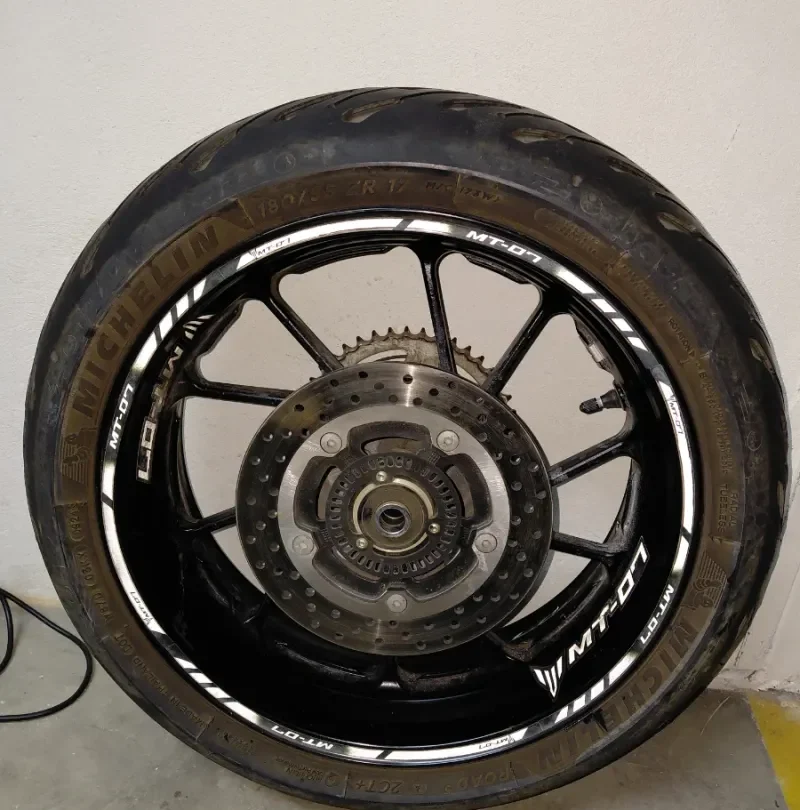 Rueda MT07 Michelin