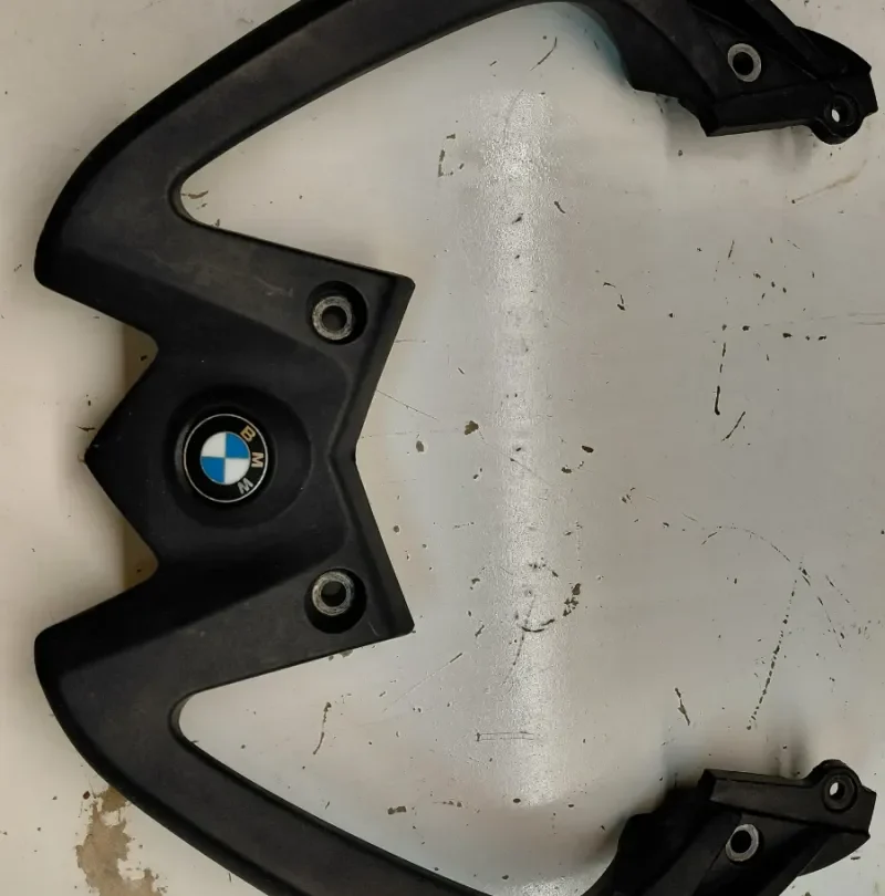 Agarradera BMW F800S