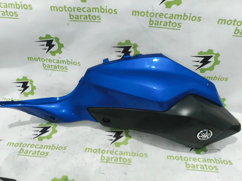 Tapa Lateral Derecha Yamaha MT07 2016