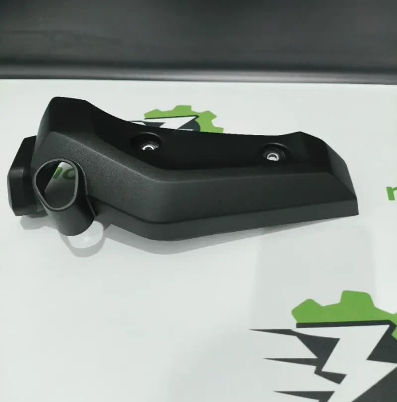 Tapa radiador izquierdo Yamaha MT07 2025