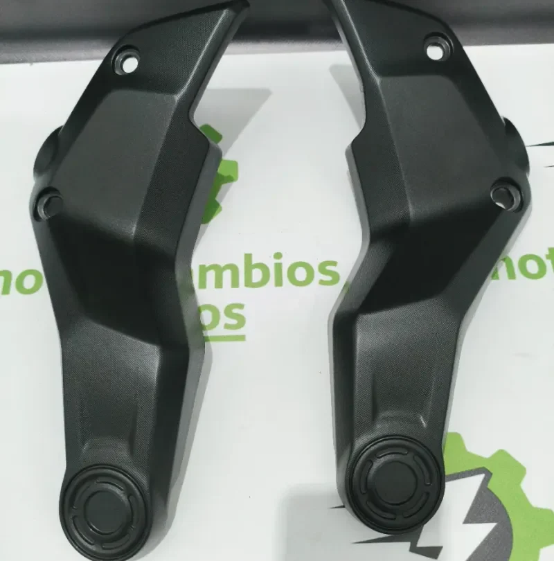 Carenado Yamaha MT07 2025