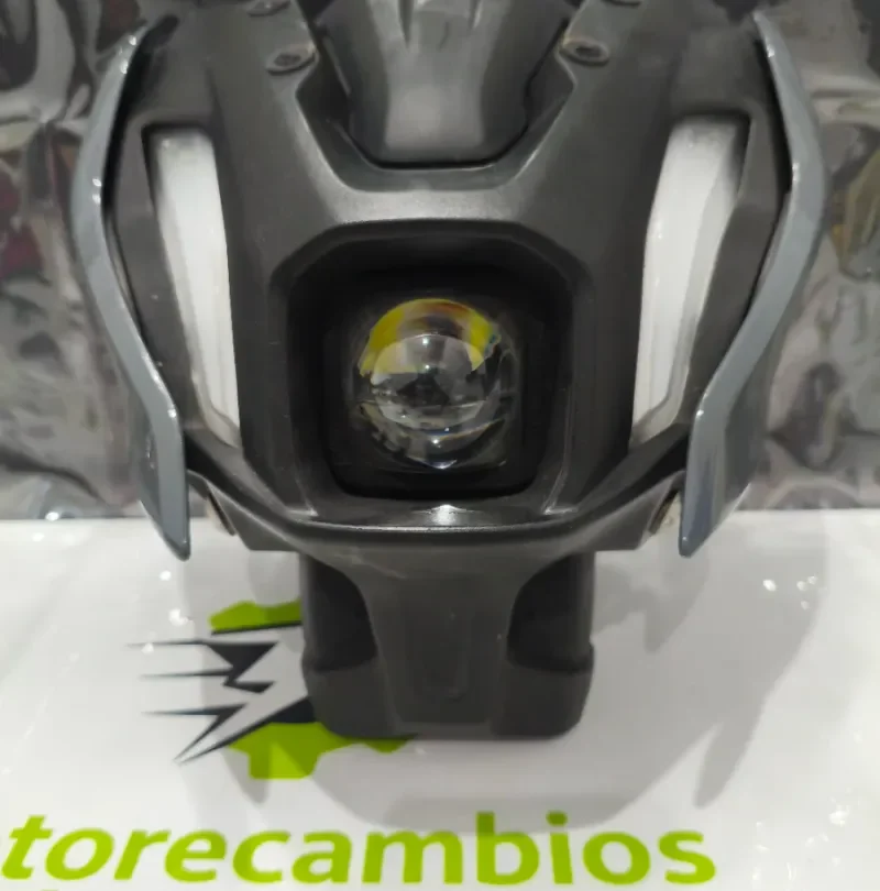 Faro delantero Yamaha MT07