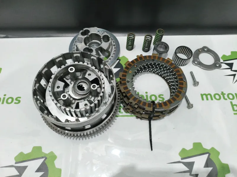 Kit Embrague Yamaha MT07