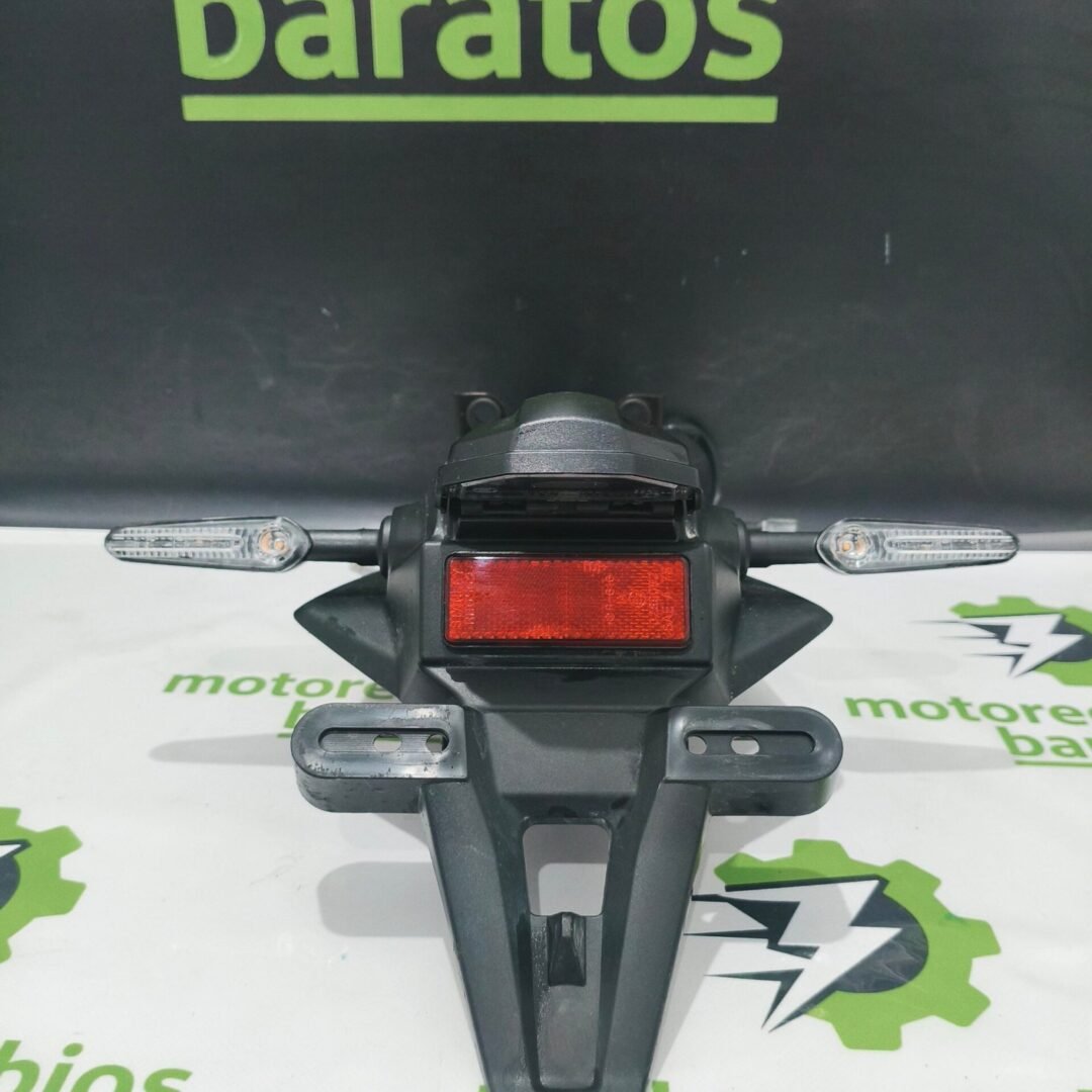 Porta matrícula Yamaha Tracer9 2023