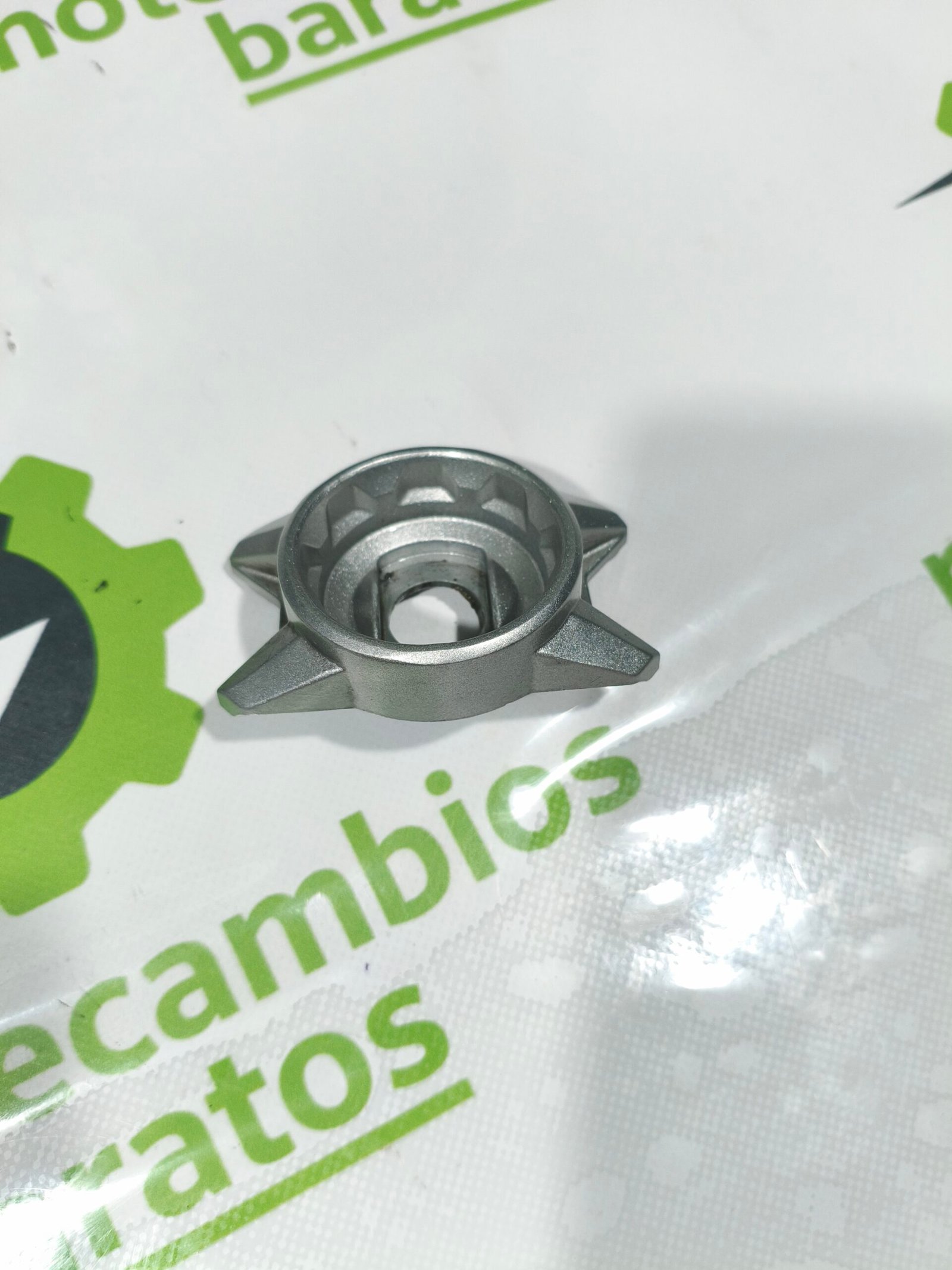 CASQUILLO KAWASAKI Z650 - Imagen 2