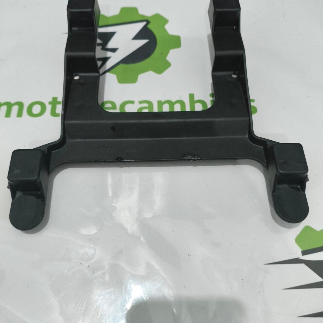 Soporte asiento Yamaha Tracer9 2023