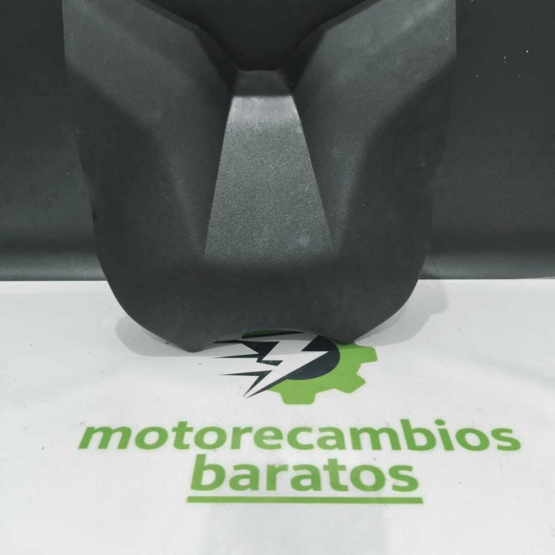 Tapa depósito Yamaha Tracer9 2023