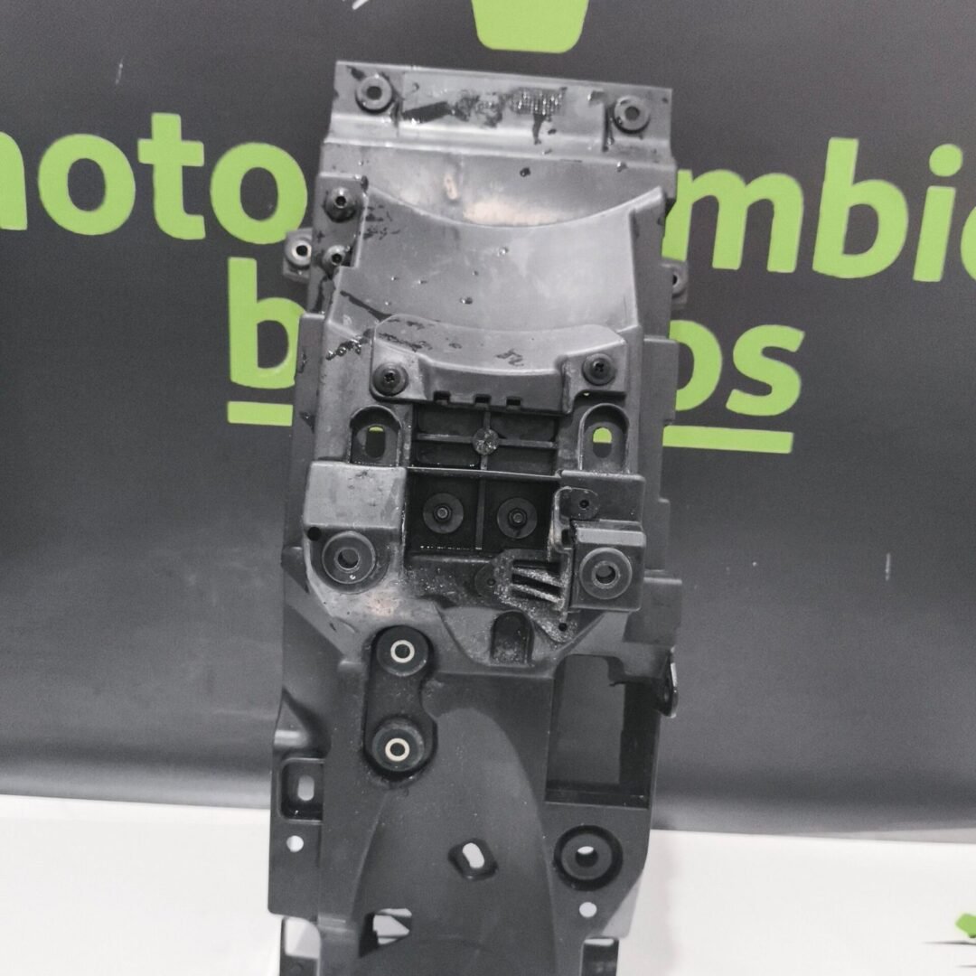 Box batería Yamaha Tracer9 2023