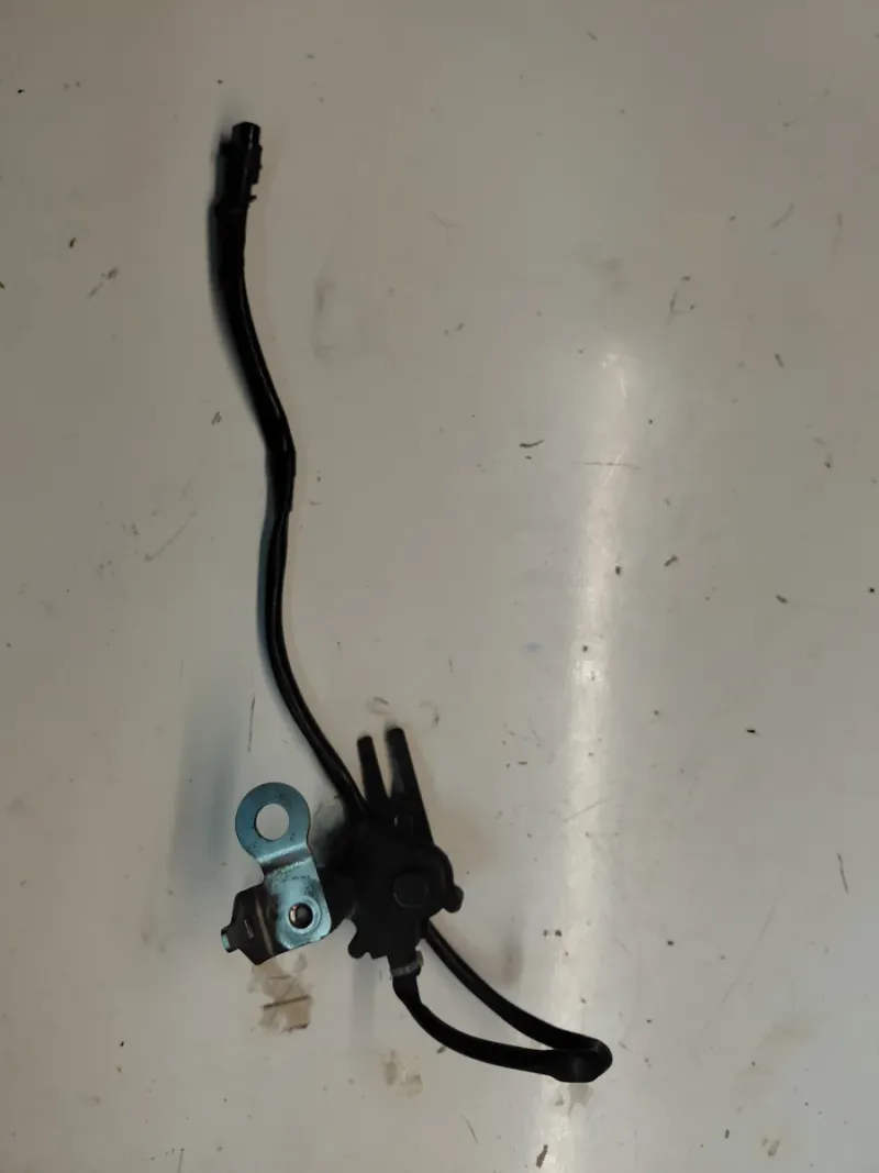 Interruptor freno, interruptor  caballete lateral