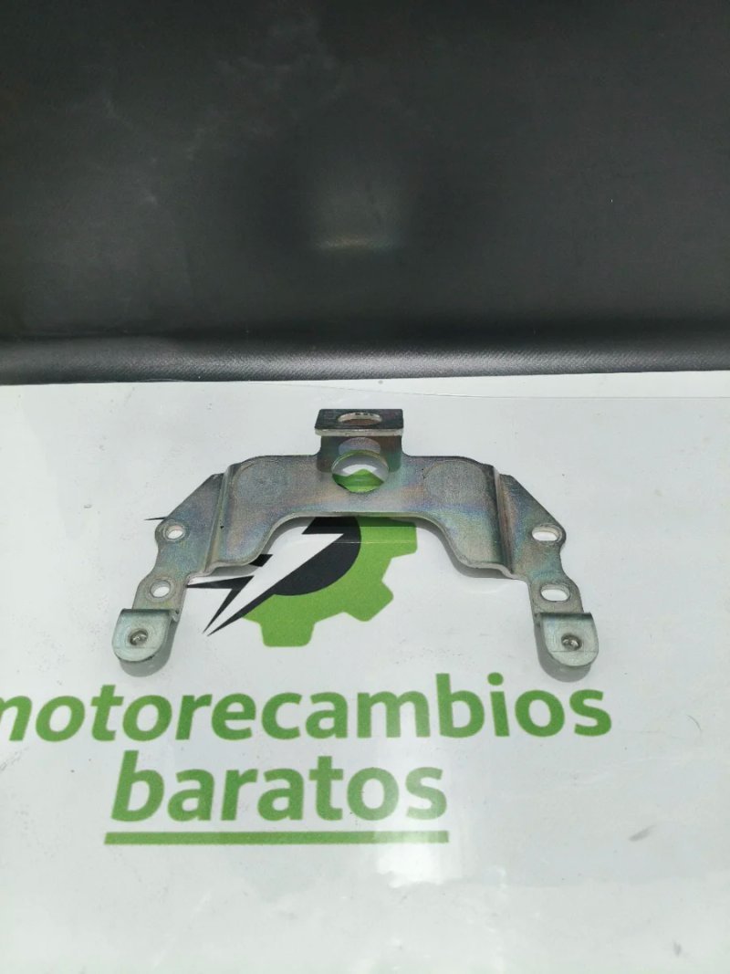Soporte Asiento Yamaha MT07 2025