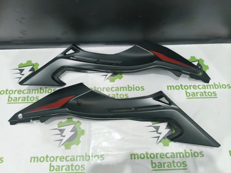 Tapas Laterales Asiento Honda CBR650F 2018 - Imagen 2