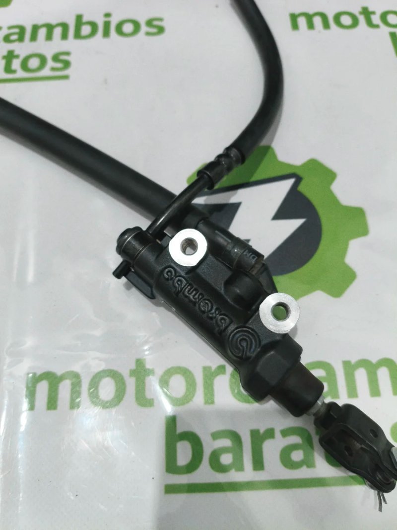 Bomba Freno Trasera Yamaha MT09 2025-2026 - Imagen 2